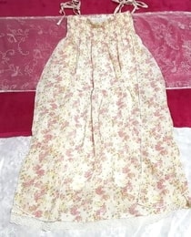 フローラルホワイト淡いピンク花柄シフォンネグリジェキャミソールワンピース Floral white flower chiffon negligee camisole dress, ファッション, レディースファッション, キャミソール