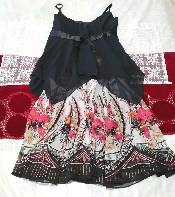 黒シフォンキャミソール ネグリジェ ナイトウェア 花柄スカートドレス 2P Black chiffon camisole negligee nightwear floral skirt dress, ファッション, レディースファッション, ナイトウエア、パジャマ